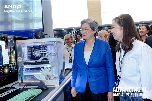 AMD AIPC峰會：攀升科技白澤AIPC亮相 展現(xiàn)創(chuàng)新成果(圖4)